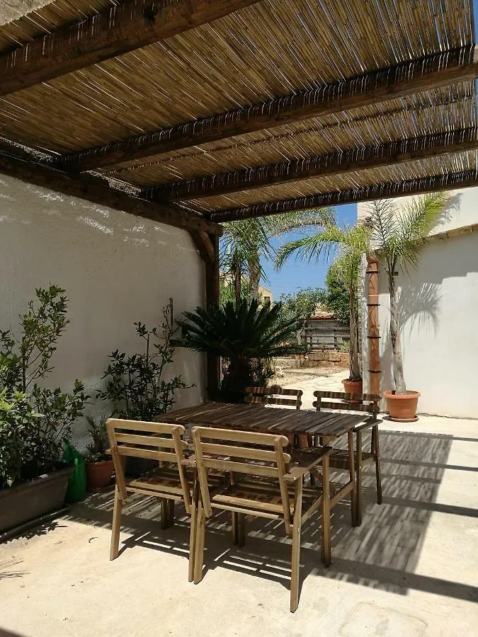 Baglio Baia Cornino Vila Custonaci Casa de Férias